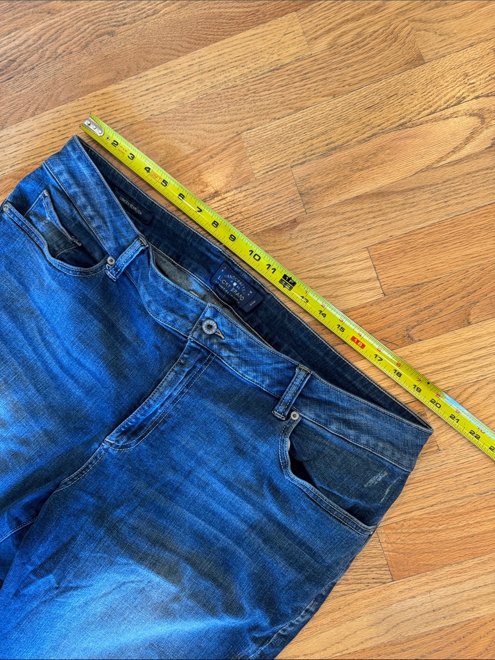 Lucky Brand Rolled Hem Dark Blue Denim Women's Long Shorts Size: 20W - Picture 5 of 10